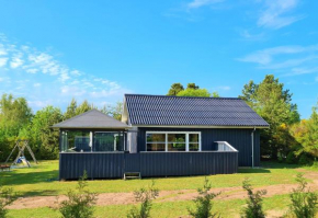 Well-Maintained Holiday Home Close To A Popular Bathing Beach Ebeltoft